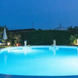 https://taverna-indipendente.hotelinveneto.com